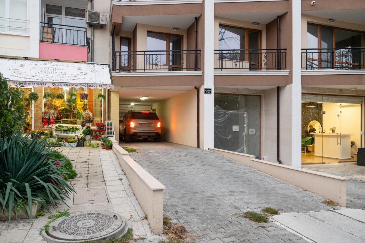 Joy Apartment Burgas Center Private Parking ภายนอก รูปภาพ